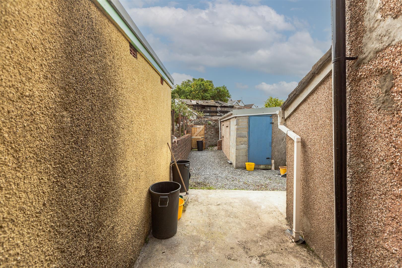 Gwydr Crescent, Uplands, Swansea, SA2 0AB